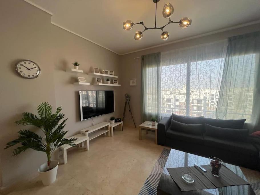 Cozy And Calm In Apartment *